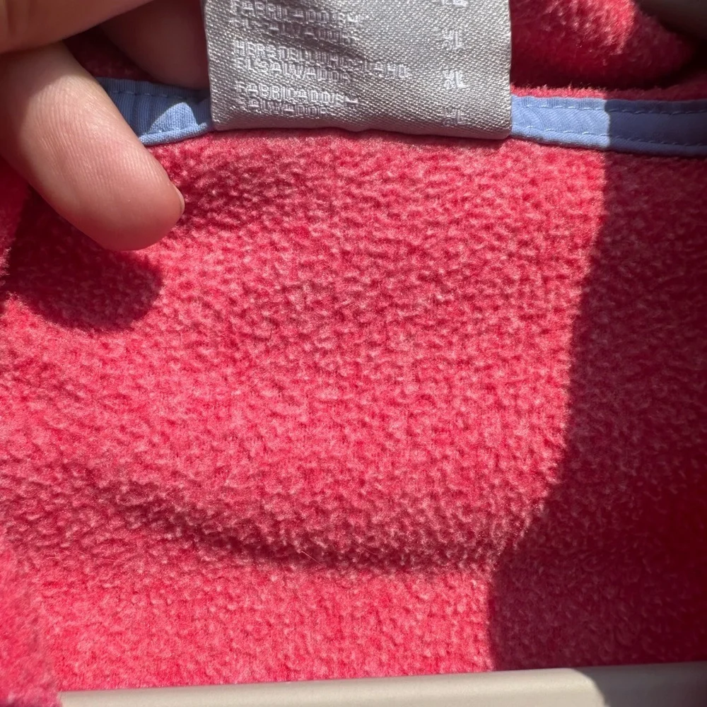 Columbia Raspberry Fleece Vest with Blue Accents Size XL - Picture 3 of 7